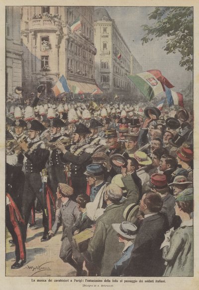 The Carabinieri band in Paris, the crowd