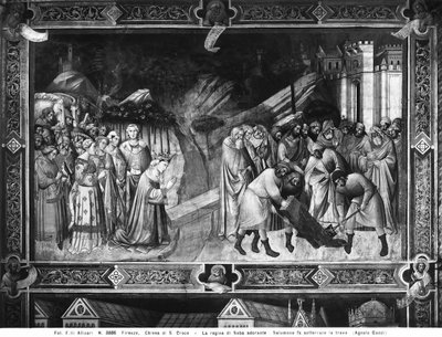Queen of Sheba Adoring the Cross and Solomon Burying one of the Beams of the Cross by Agnolo Gaddi
