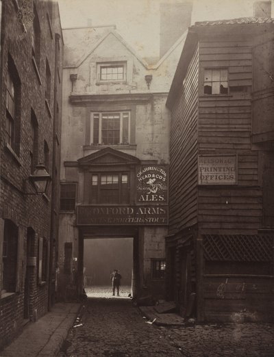 The Oxford Arms, Warwick Lane by Alfred H. and John Bool