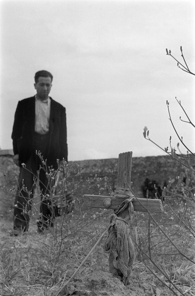 Massacre of Melissa, The Cemetery by Ando Gilardi
