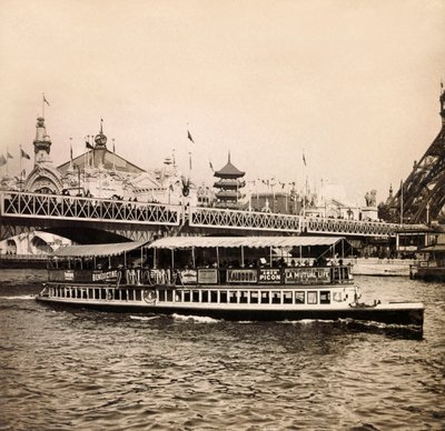 Universal Exposition of 1900 in Paris: The Pont d