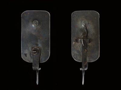 Microscope, c.1690 by Antoni van Leeuwenhoek