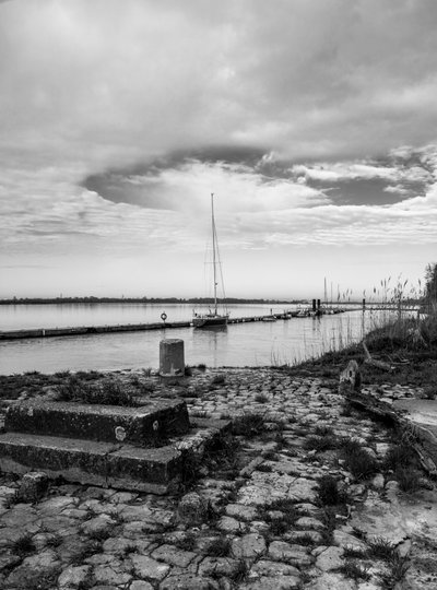 Port on the Dordogne, Bourg-sur-Gironde, Gironde by Bernard Bonnefon