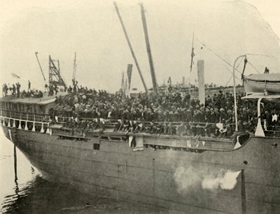 Matteawan Docking, Afternoon of June 9th, Spanish-American War by Burr McIntosh