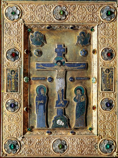 Evangelical of gold and enamel decorated with gold leaves repels with filigree crucifix representing the Virgin and Saint John by Byzantine