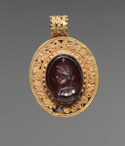 Pendant with Portrait Intaglio, 500s by Byzantine School