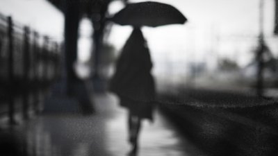 Solitary Figure in Rain by Che Abu Bakar