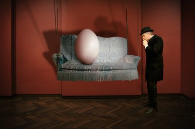 Gentleman and the Egg by Christine von Diepenbroek