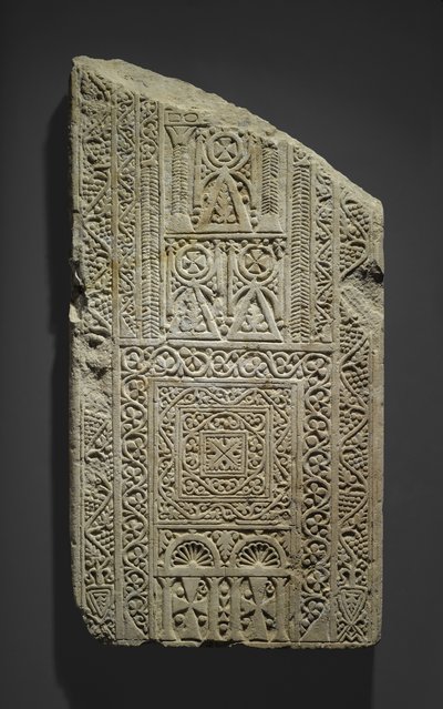 Fragmentary stela, possibly found in Esna, 7th-8th century by Coptic Coptic
