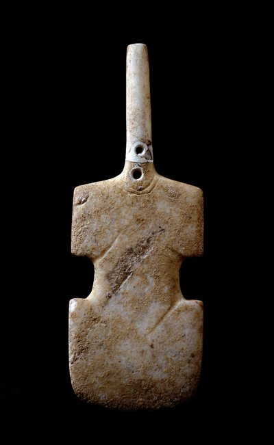 Statuette in the form of violin. Marble idol from Paros. 3000 BC. Cycladic Civilization. Athens, National Archaeological Museum by Cycladic