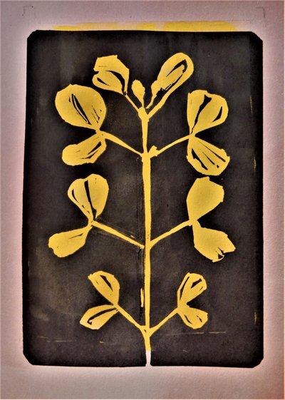 Golden Botanical Form by Doris Schmitz