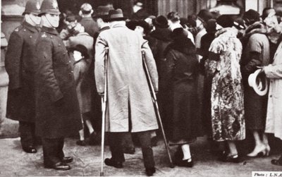 Crowds Waiting for Access to Westminster Hall, During the Lying in State of George V, 1936 by English Photographer