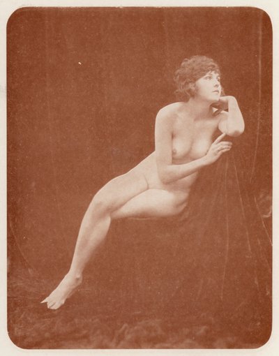 Nudist art: Pensive by English Photographer