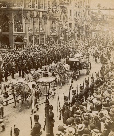 Stereoscopic print of Queen Victoria