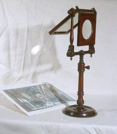 A Zograscope for Viewing a Vue d
