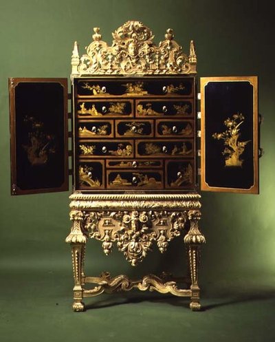 Chinese export lacquer cabinet and stand of gilt gesso in the French style, English by English School