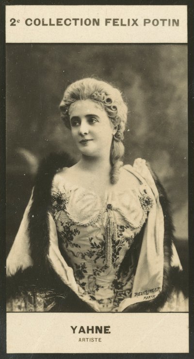 Marie Yahne, Artist by European Photographer