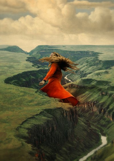 Floating Canyon Spirit by Fran Rodríguez