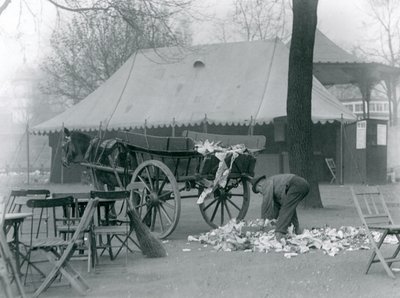 Clearing up after a Bank Holiday at London Zoo in 1924 by Frederick William Bond