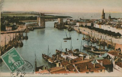La Rochelle - view of the harbour. Postcard sent in 1913 by French Photographer