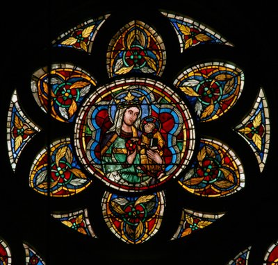 Window w207 depicting the Virgin and Child by French School