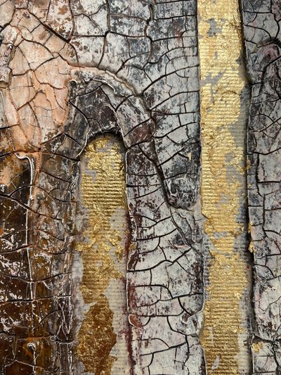 Golden Cracked Surface by Gabriela Aleksandra Szuba