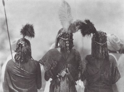 Africa: Aulad Hamid head-dress by Hugo Adolf Bernatzik