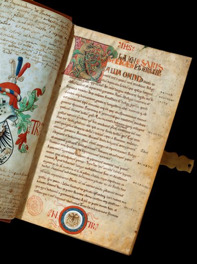 Manuscript “De Bello Gallico, Comments on the War of the Gauls” by Julius Caesar (100-44 BC) Blazon of humanist Niccolo Tranchedini, owner of the manuscript. 14th century by Italian School