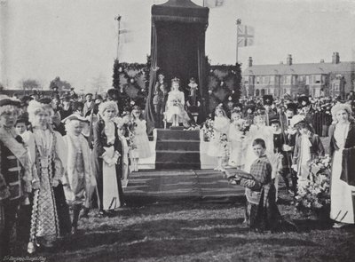 Knutsford May Day Festival, Crowning the Queen by J. Benjamin Stone