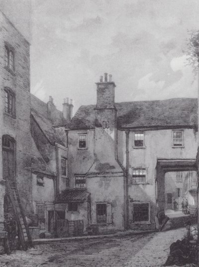 Lost London: Back View of the Queen