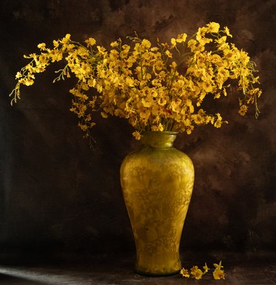 Golden Flowers in Vase by LM Meng