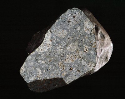 Meteorite found in the Dawn, fallen in 369 - Museum of Natural History, Paris by Unbekannt Unbekannt