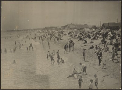 Beach Scene by Louis Fleckenstein