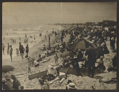 Beach Scene by Louis Fleckenstein