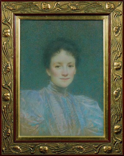 Female portrait by Lucien Levy-Dhurmer