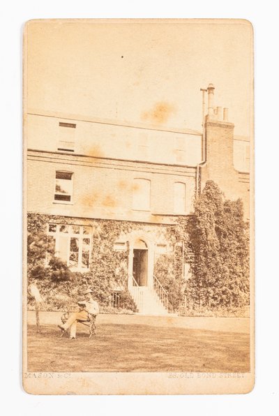 Carte de visite showing photograph of Gad