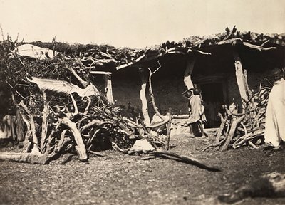 Building an Empire in the Fascist age: Abyssinian hut, 09/05/1936 by Modestino Baldinetti