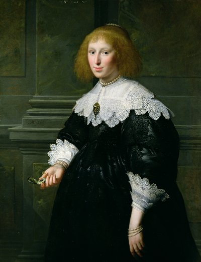 Portrait of a Lady Holding a Timepiece by Paulus Moreelse