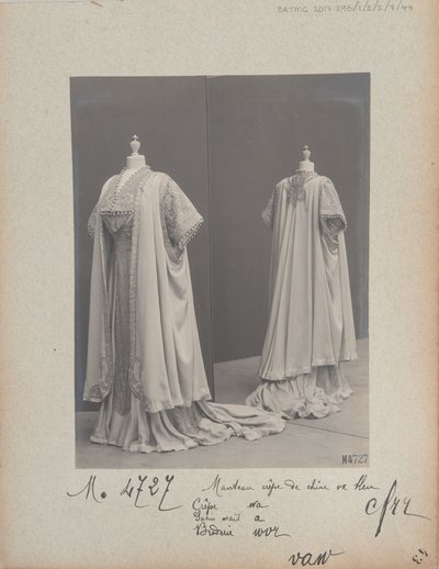 House of Worth, Coat by Photographer French