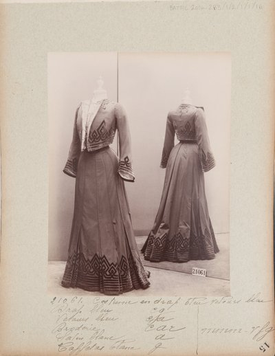 House of Worth, Costume by Photographer French