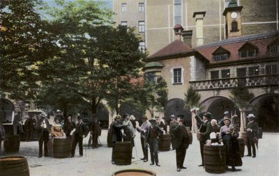 Munich: Konigl Hofbrauhaus, Hof by Photographer German