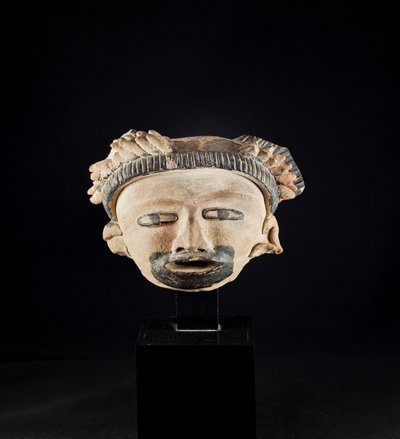 Head Statuette / Mexico, Totanaque Culture by Precolombian Precolombian