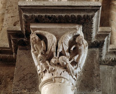 Punishment of the miser and the slander (carved capital) by Romanesque