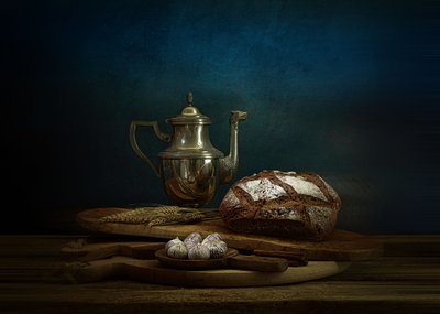 Rustic Loaf and Teapot by Saskia Dingemans