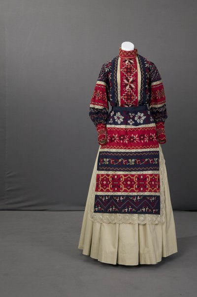 Ukranian wedding ensemble by School Ukranian