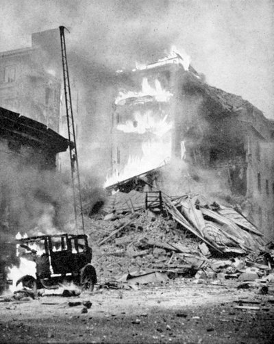 Bombing of Helsinki by the Russians, World War II by Unbekannt