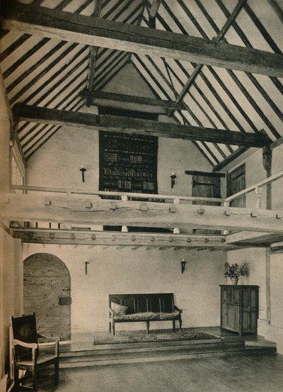 Boxhurst Farm, Kent: End of Dance Room. Restored and Converted by Oliver Hill by Unbekannt