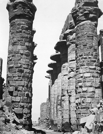 Central Alley of the Great Temple at Karnak, Egypt by Unbekannt