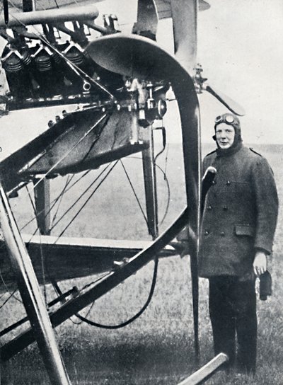 Churchill became interested in airplanes and foresaw the greatest possibilities by Unbekannt