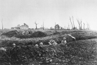 French Infantry Establishing Fallback Positions in Front of a Ruined Farm, Picardy, France, 1918 by Unbekannt